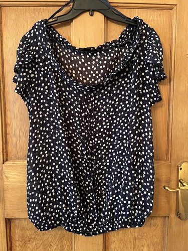 Zara blouse size small - size,